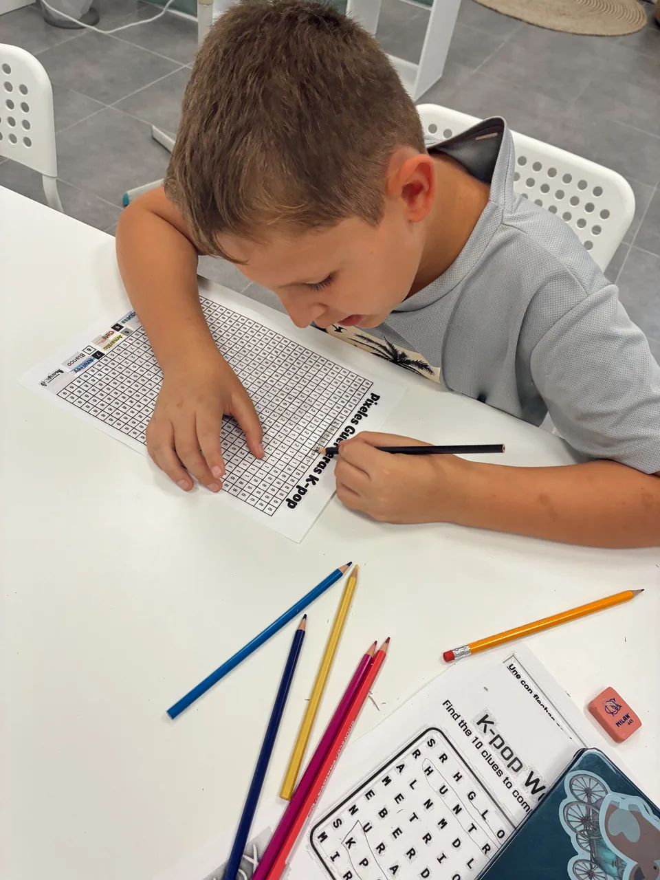 Actividad de aprendizaje con sopa de letras en L’Oroneta, Picassent